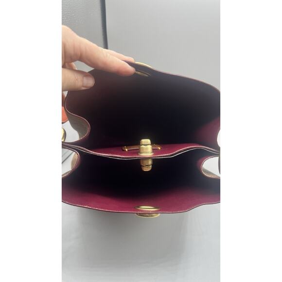 COACH Willow Bucket Bag Signature Brown Canvas Turn-Lock 10x10x6 Authentic Cert - Picture 15 of 16